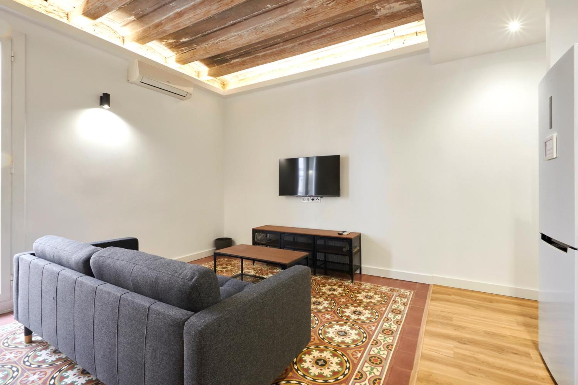 Comfortable Apartment Next To Apolo Theater 바르셀로나 외부 사진